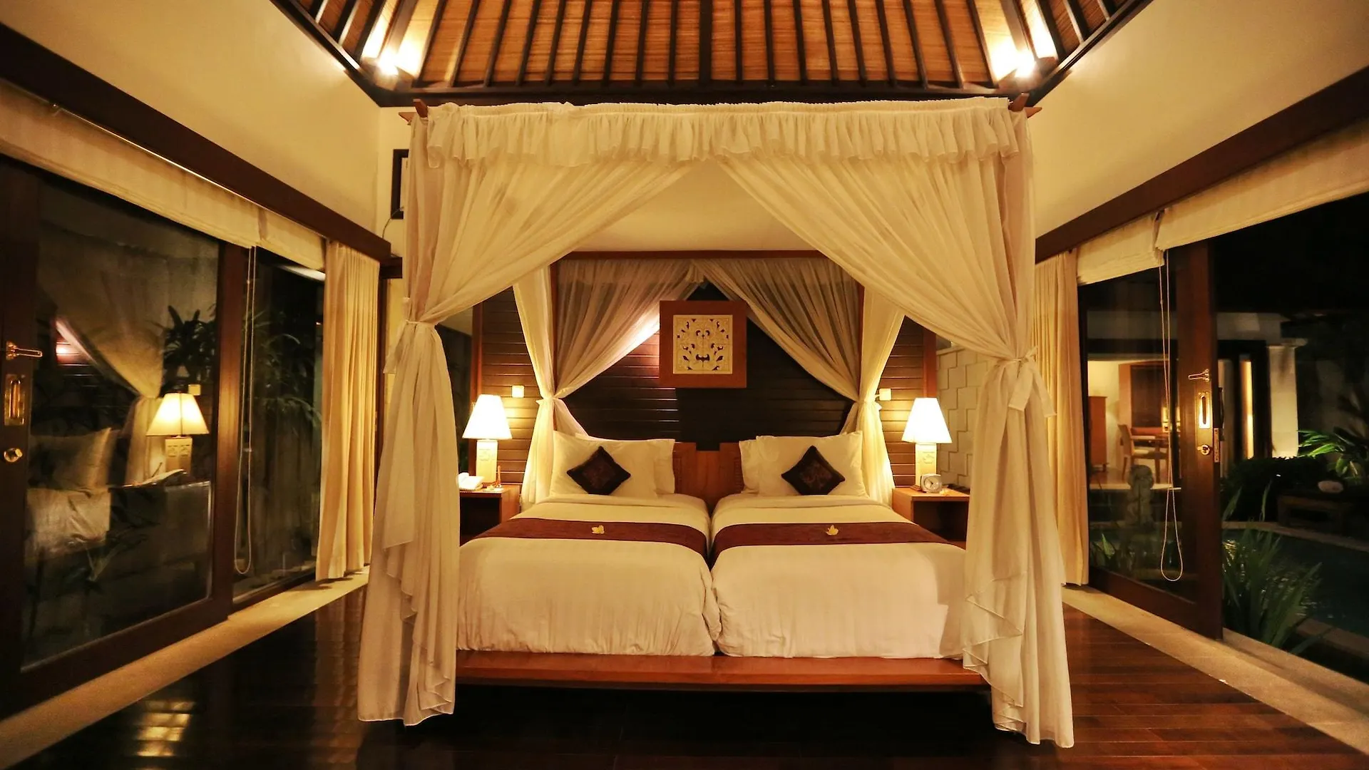 The Sanyas Suite Seminyak  Hotel