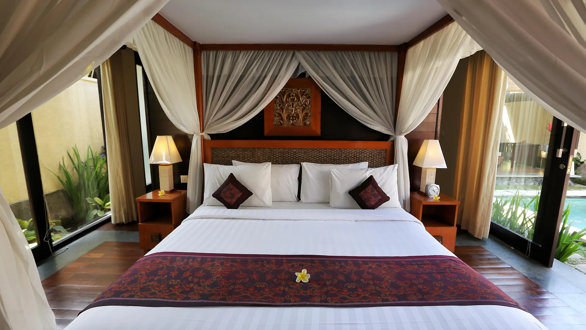 Hotel The Sanyas Suite Seminyak