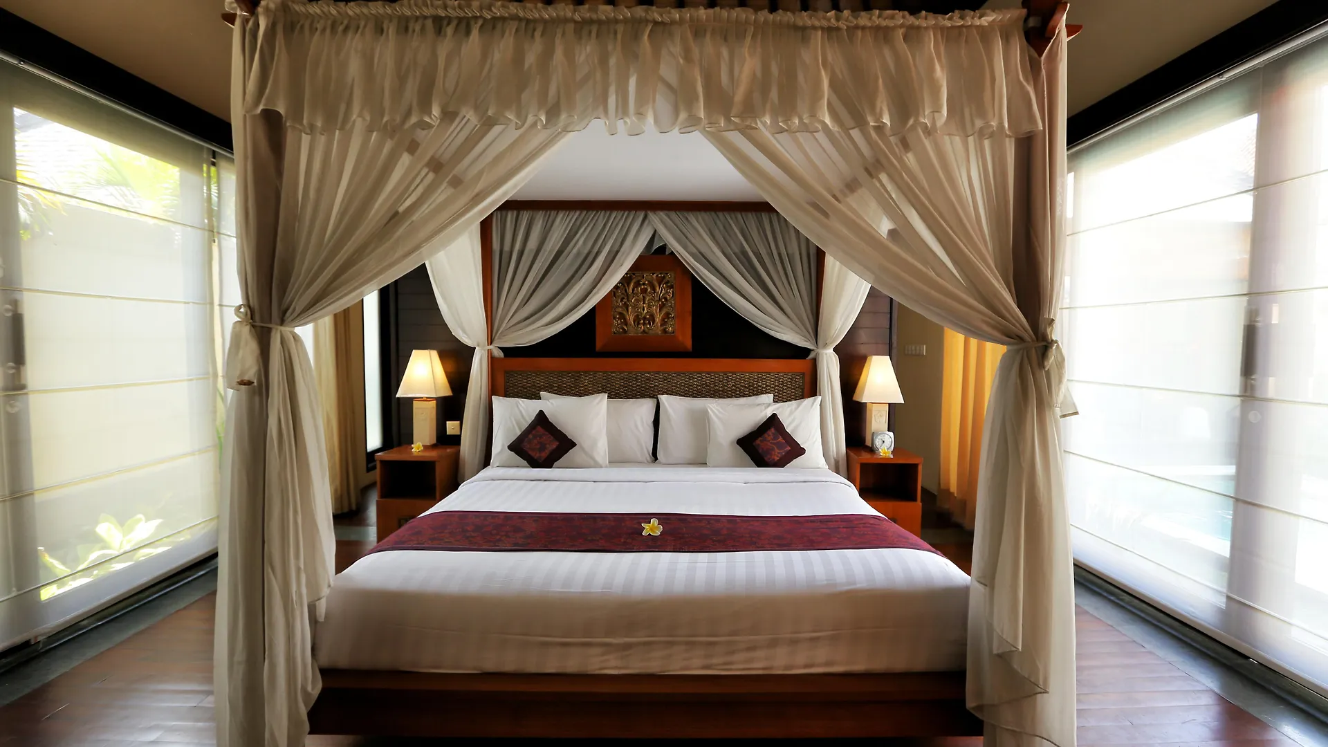 The Sanyas Suite Seminyak  Hotel Seminyak (Bali)