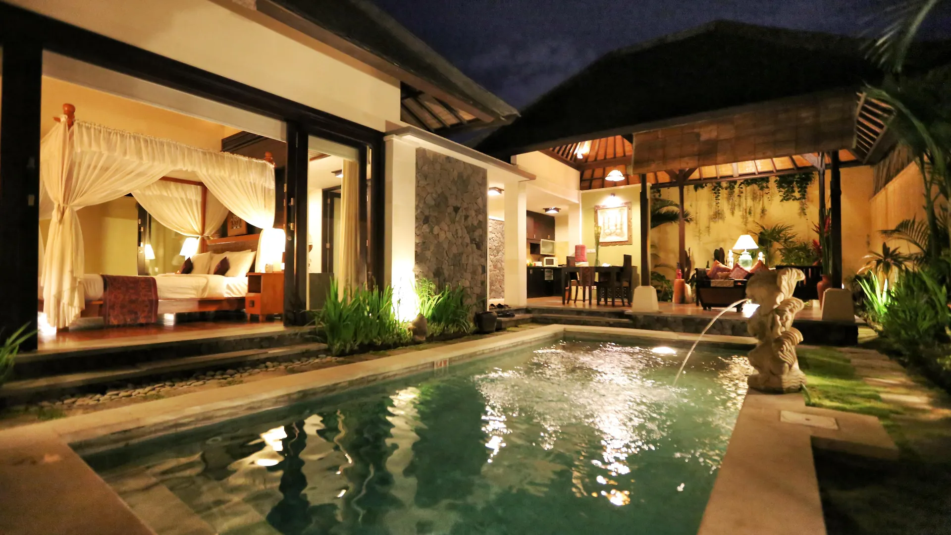 Hotel The Sanyas Suite Seminyak