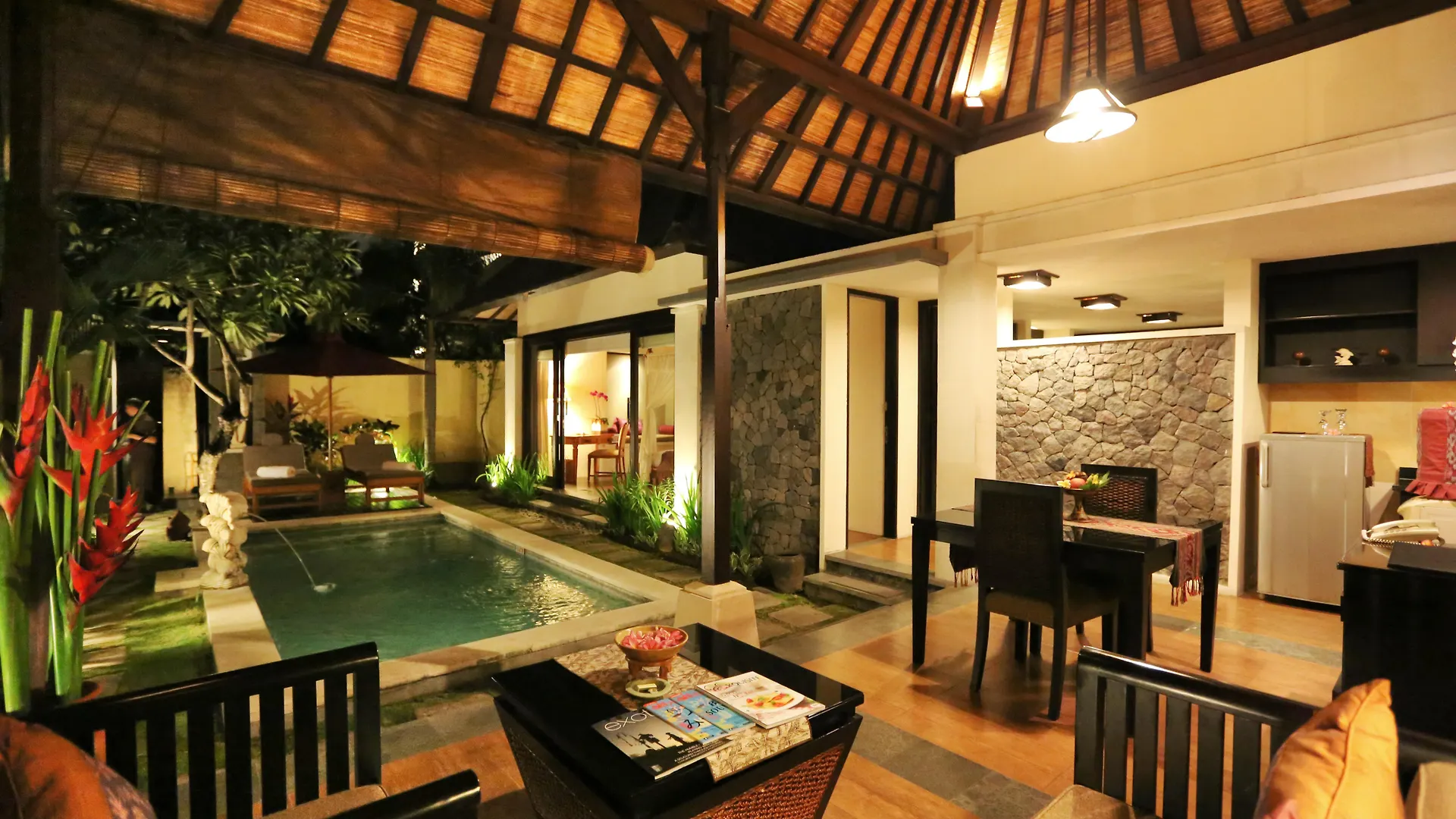 The Sanyas Suite Seminyak  Hotel Seminyak (Bali)