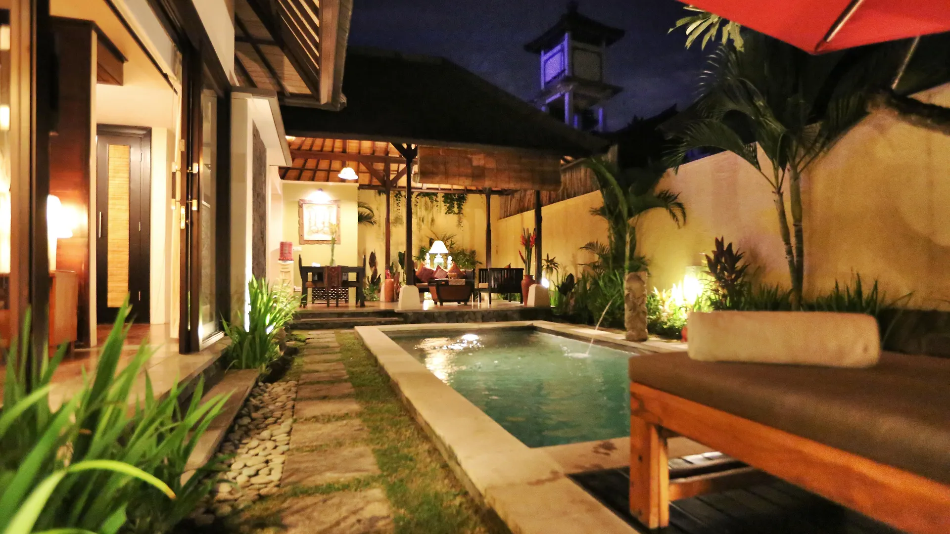The Sanyas Suite Seminyak  Seminyak (Bali)