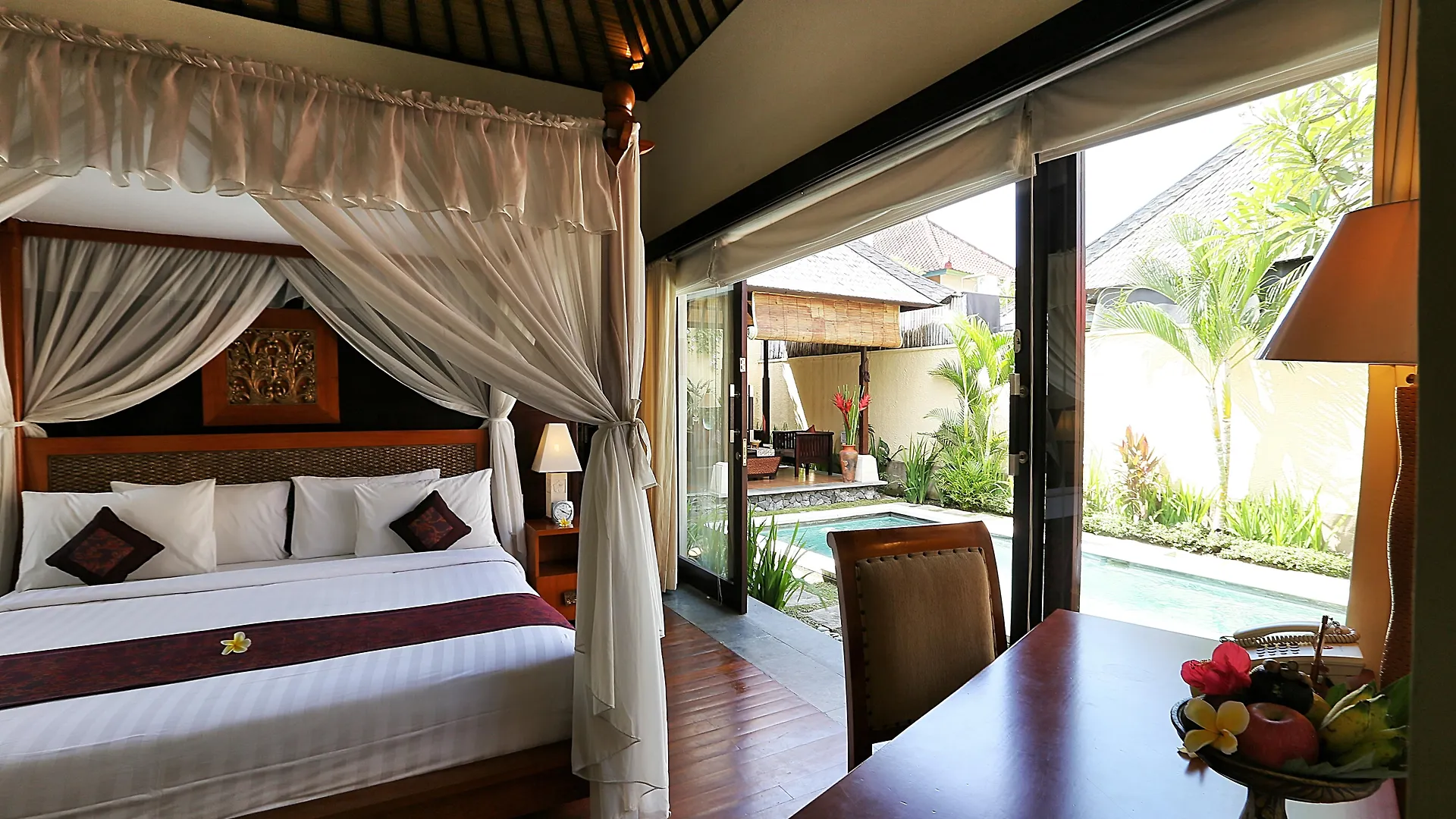 The Sanyas Suite Seminyak  Hotel Seminyak (Bali)